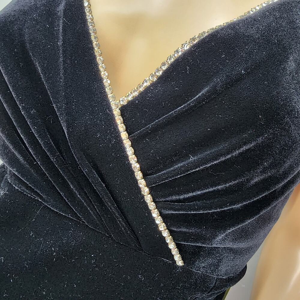 90s Vintage Black Velour Evening Gown Rhinestone Trim Formal Black Tie Dress - M - Picture 8 of 10